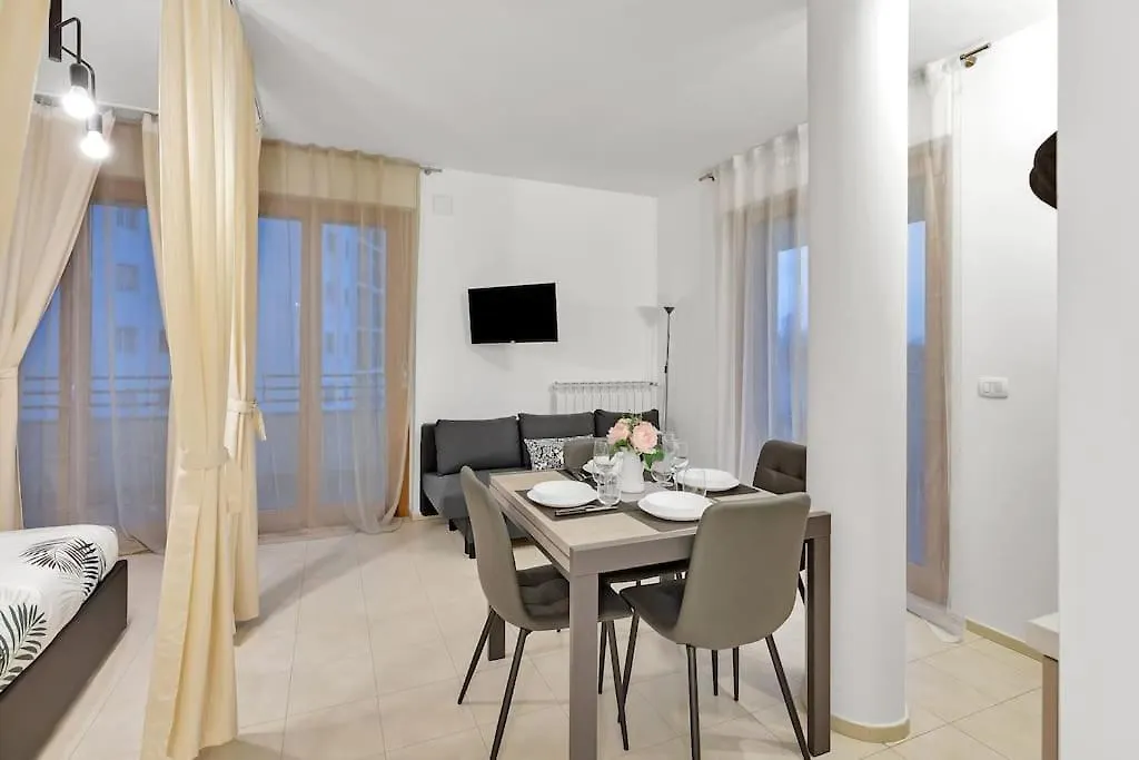 Private Parking-Terrace10 Min To Linate Airport Apartment Milan Italy