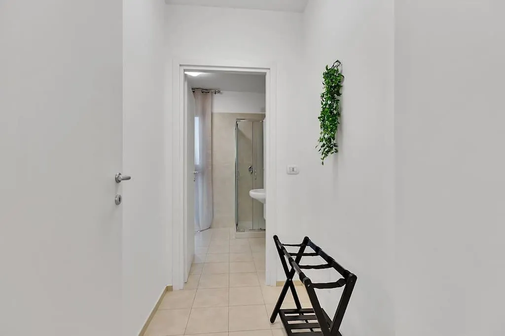 Private Parking-Terrace10 Min To Linate Airport Apartment Milan