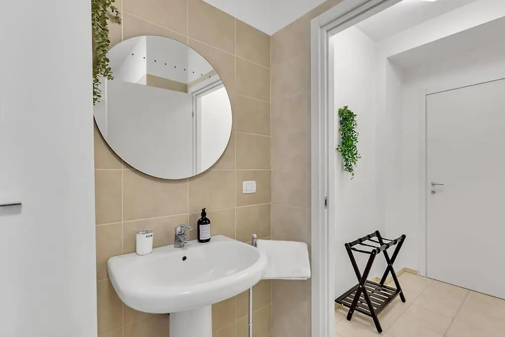 Private Parking-Terrace10 Min To Linate Airport Apartment Milan