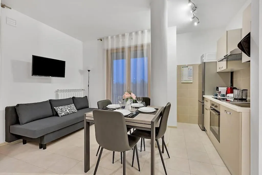 Private Parking-Terrace10 Min To Linate Airport Apartment Milan